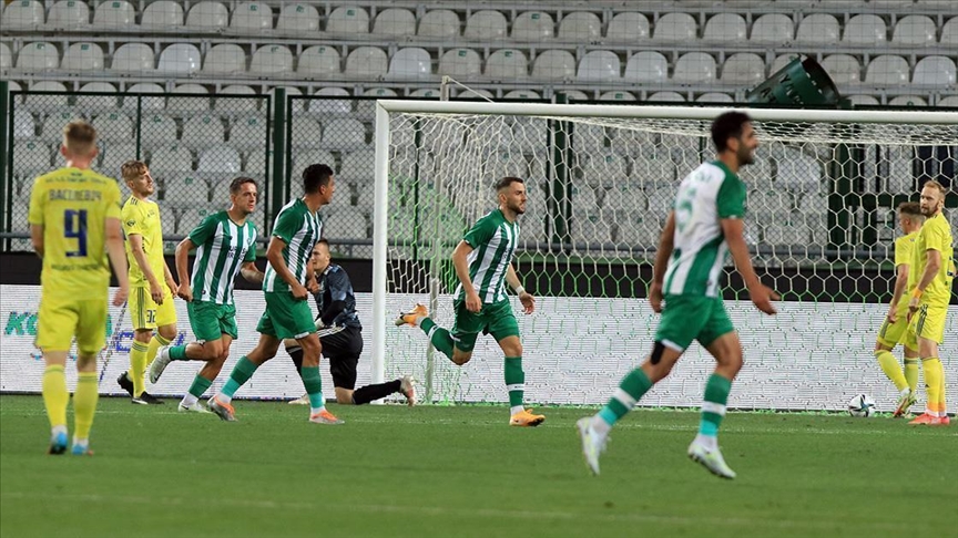 konyaspor-bate-borisov-macina-odaklandi.jpg