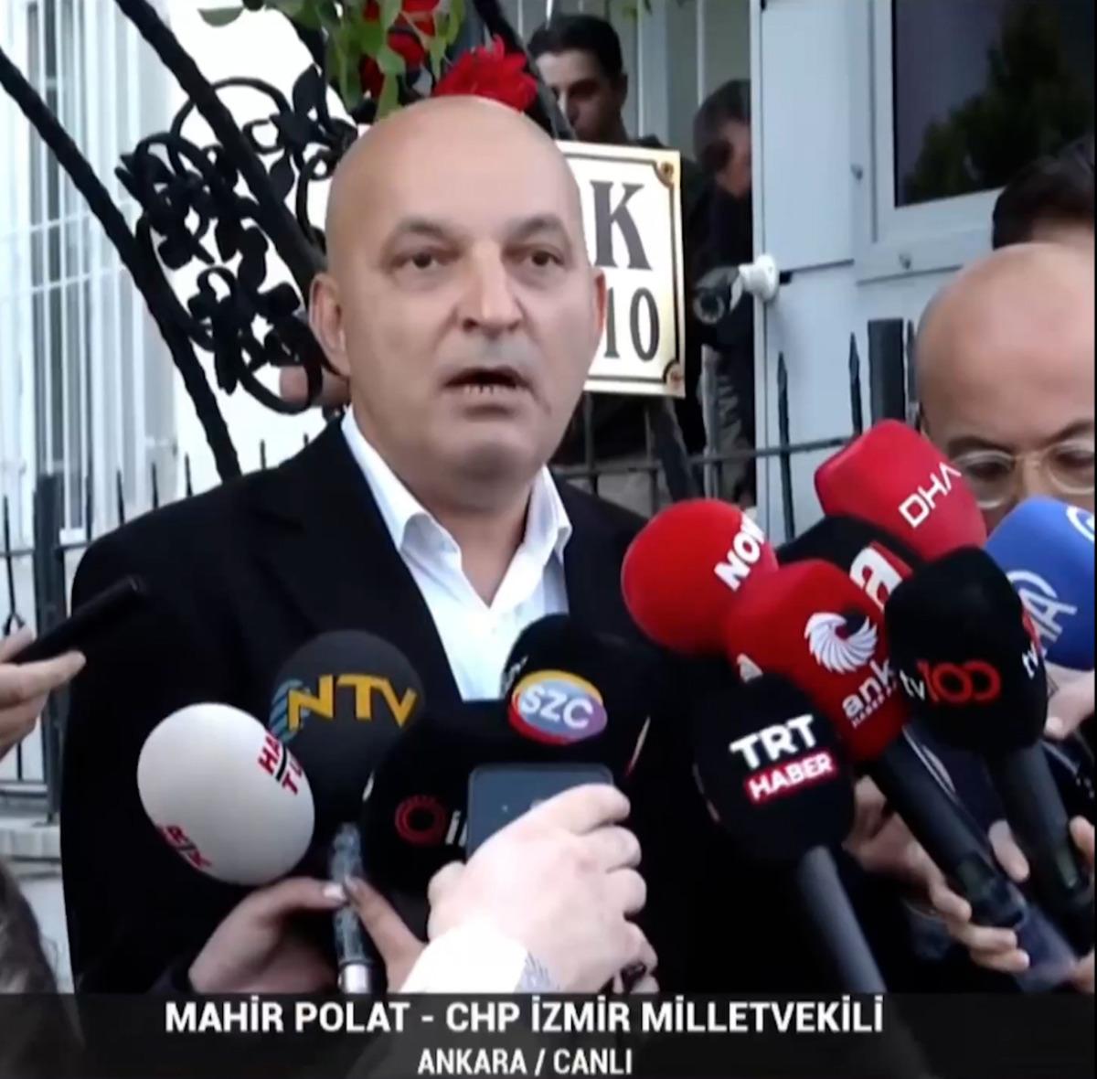 Mahir Polat Kılıçdaroğlu nun evinin önünden konuştu: "Hepimize hayırlı olsun" 2