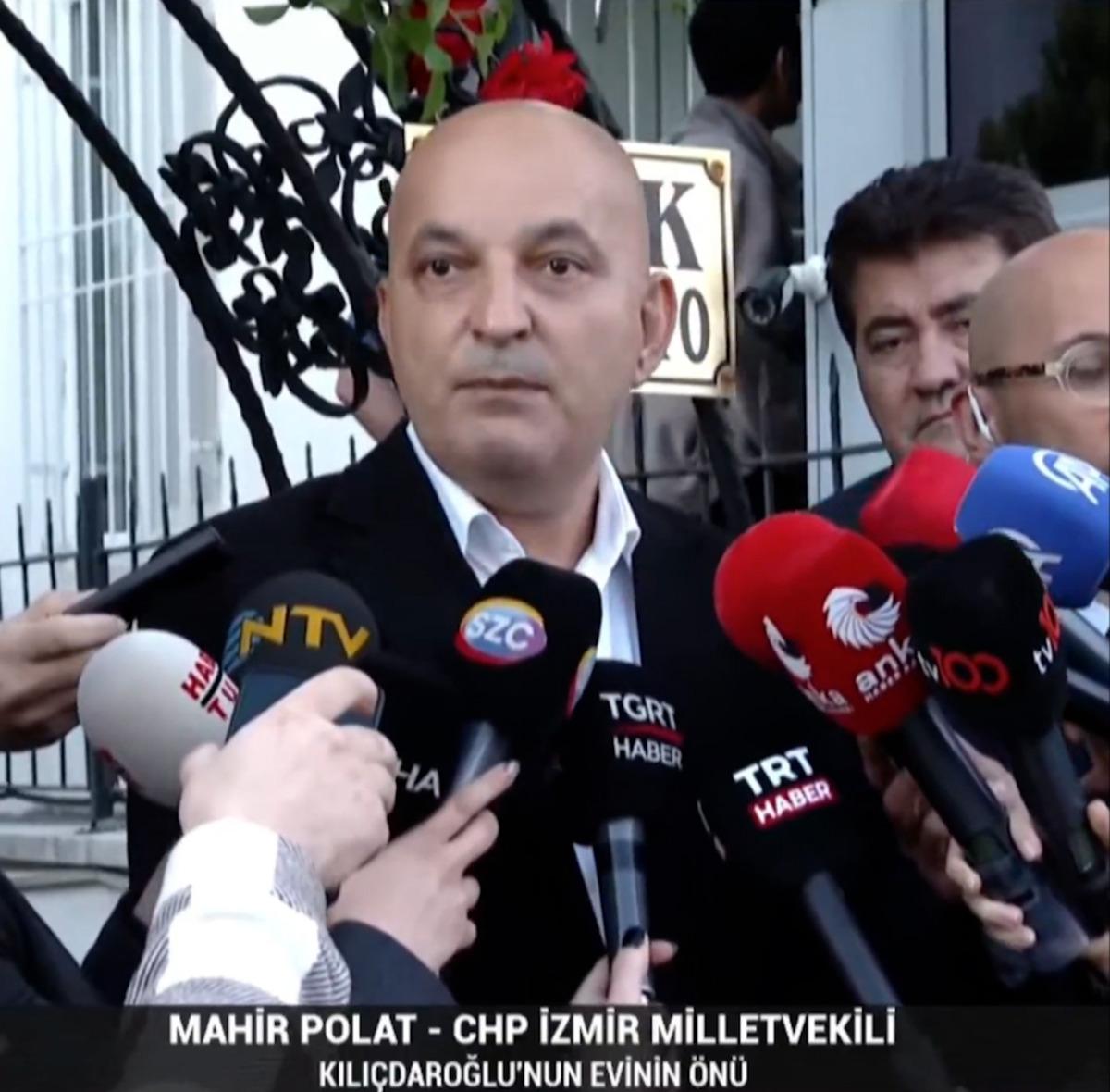 Mahir Polat Kılıçdaroğlu nun evinin önünden konuştu: "Hepimize hayırlı olsun" 1